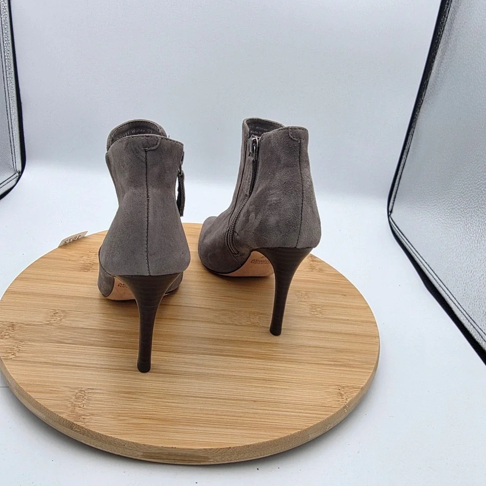 Johnston & Murphy Womens Grey Suede Pointed Toe Stiletto Ankle Booties Size 6M‎